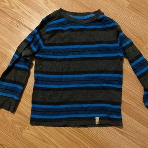 ✨5 for 25✨Boys shirt